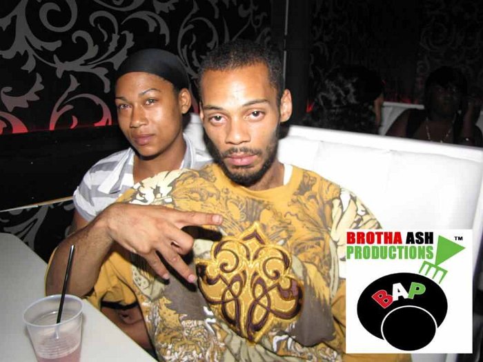 298949_10150310117144220_582564219_8319852_1331579266_n