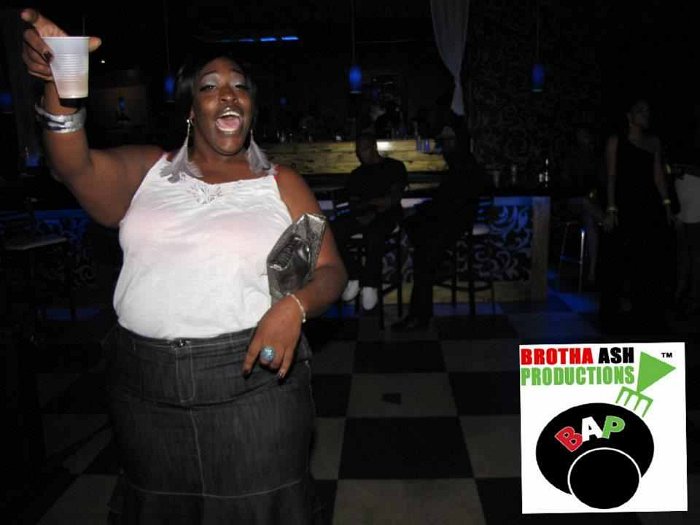 309865_10150310115289220_582564219_8319841_1241318292_n