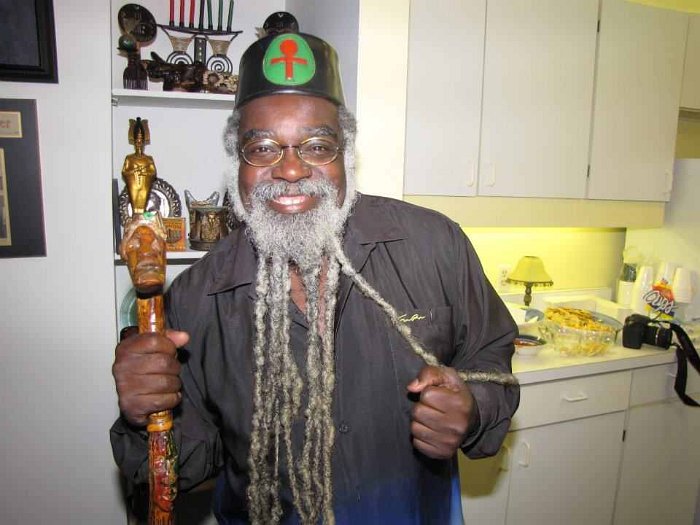 296176_10150302854304220_582564219_8279572_2009909902_n