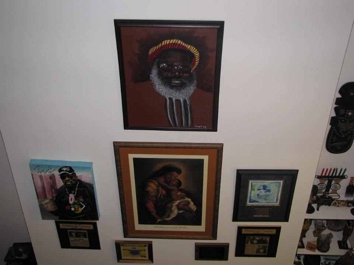 297110_10150302854194220_582564219_8279570_240354099_n