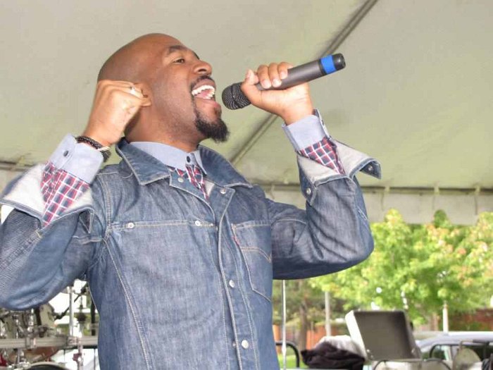 294221_10150302784384220_582564219_8279107_364879529_n