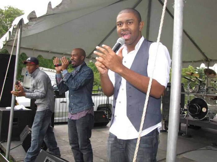 297290_10150302787319220_582564219_8279160_842823703_n