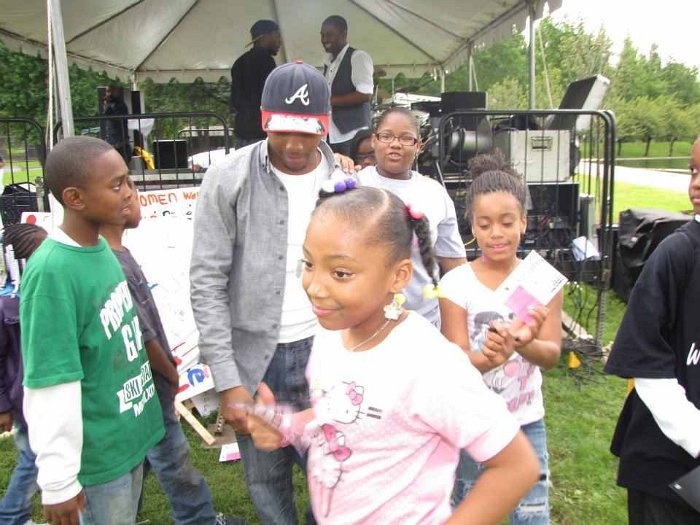 297488_10150302792709220_582564219_8279229_144218155_n