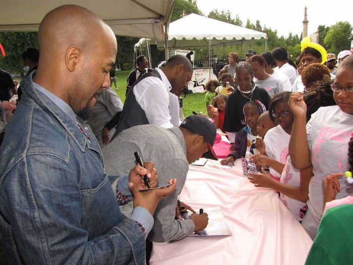 300211_10150302793169220_582564219_8279234_1710300327_n