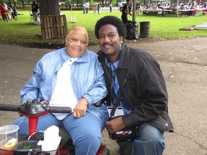 300561_10150302787094220_582564219_8279157_1854926051_n