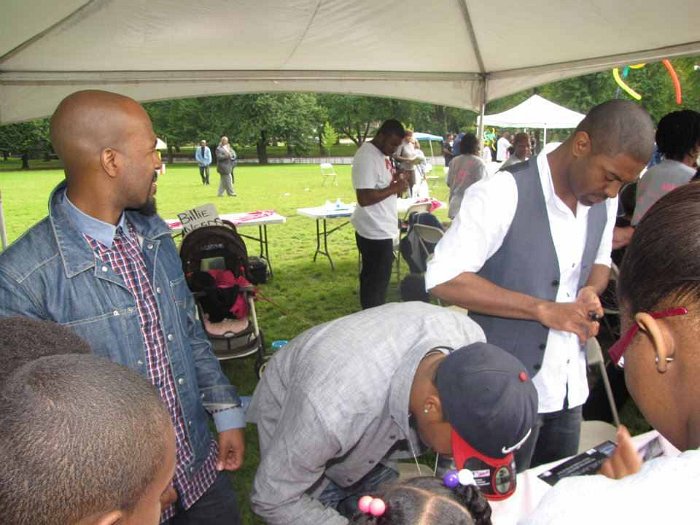 302077_10150302792894220_582564219_8279231_1375077631_n