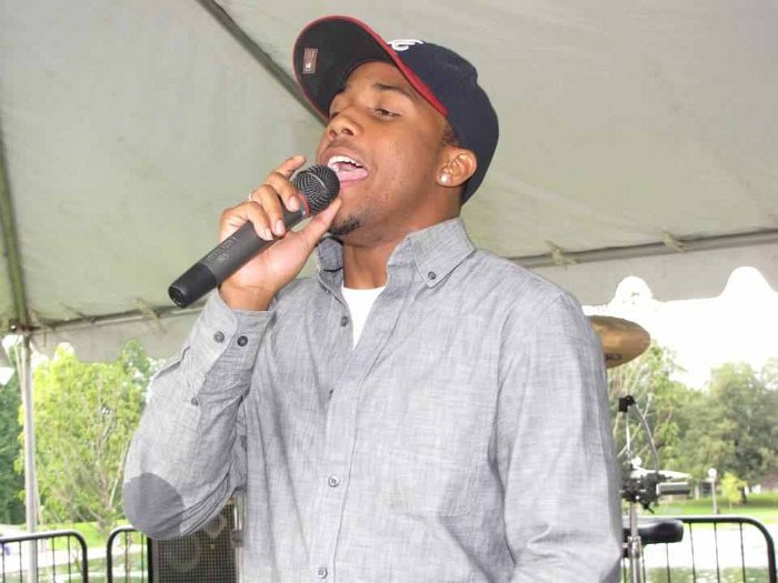 303599_10150302790059220_582564219_8279193_1575336931_n