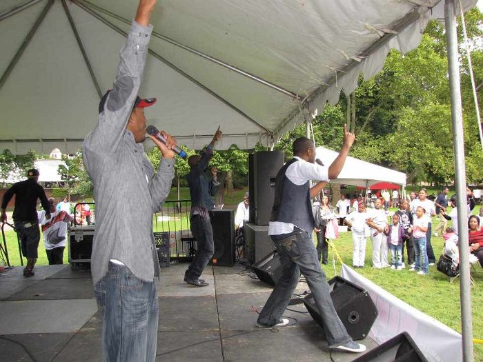 307051_10150302784724220_582564219_8279112_326962792_n