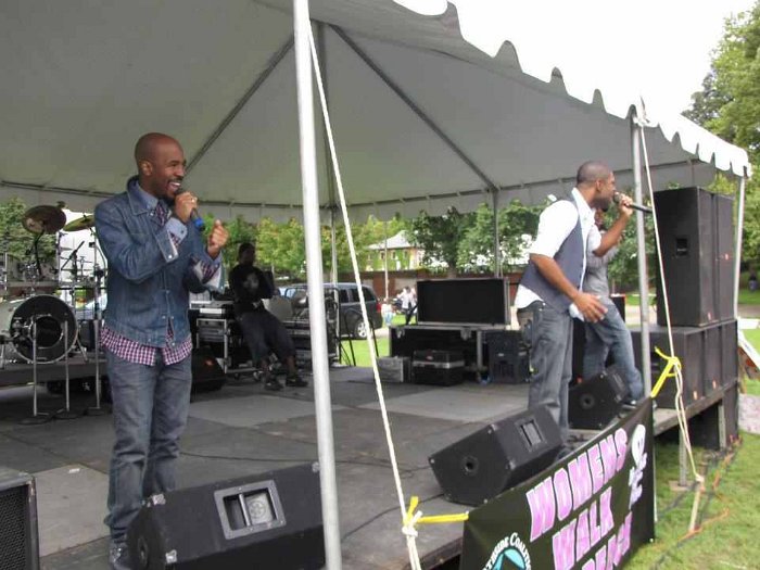 310425_10150302786254220_582564219_8279146_1268622248_n