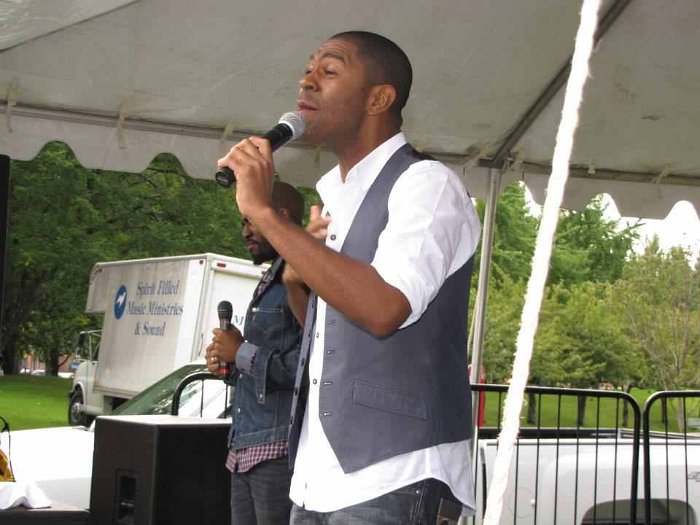 312132_10150302789744220_582564219_8279189_689148131_n