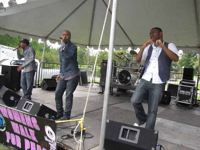 312515_10150302790979220_582564219_8279204_154023945_n