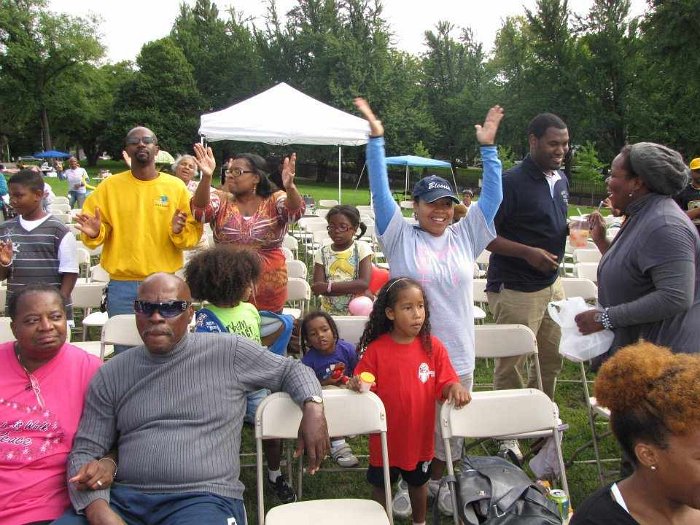 317206_10150302785779220_582564219_8279136_1610915437_n