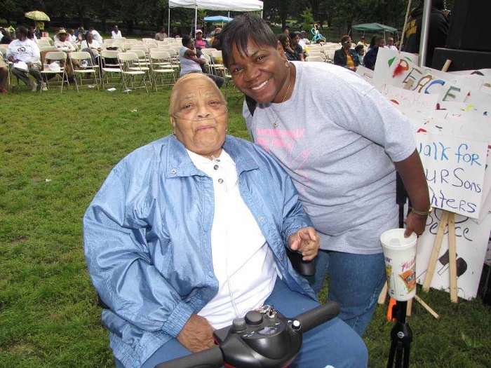 320537_10150302781079220_582564219_8279071_701461997_n